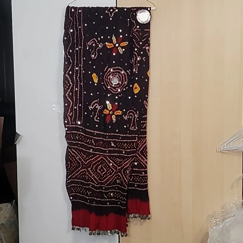 Woman's Scarf Dupatta Hand Stitched 81”x 38” Women's COOP, Sawai Madhapur, India